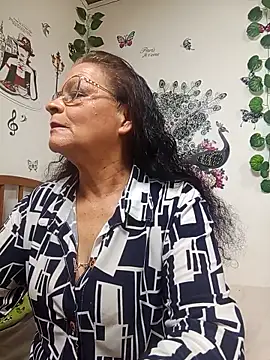 katrina perez online show from May 2026 06:23:02 PM