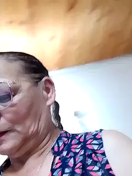 katrina perez online show from May 2026 10:18:02 PM