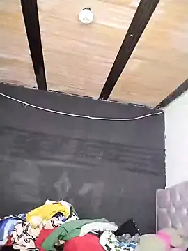 Snapshot of Cerecitaa02_ chatting on October 2025 10:49:01 AM Cerecitaa02 online show from October 2025 10:49:01 AM