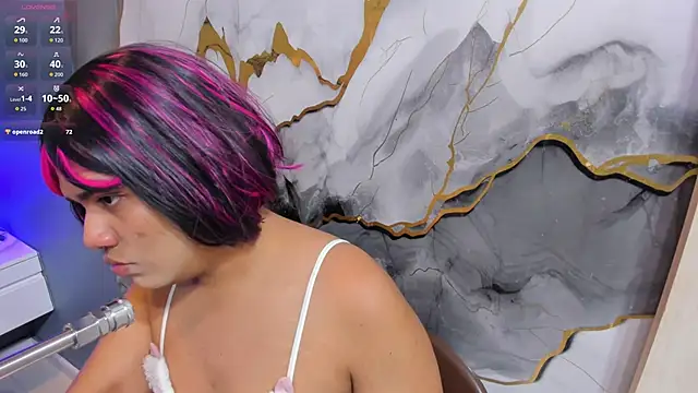 Snapshot of Sasha__moore chatting on September 2025 07:36:02 PM Sasha moore online show from September 2025 07:36:02 PM