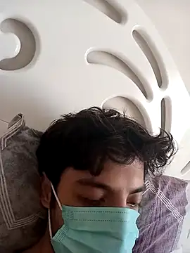 Snapshot of leona633 chatting on March 2025 12:06:02 PM leona633 online show from March 2025 12:06:02 PM