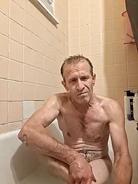 moasslicker online show from October 2025 04:43:01 AM