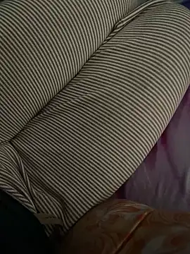 butterfly R online show from March 2025 12:35:02 PM