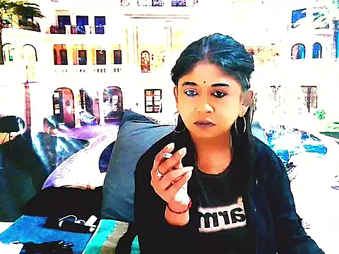 IndianPleasurez1 online show from October 2025 04:24:01 AM