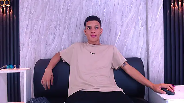 Matt Ruso online show from September 2025 06:45:01 PM