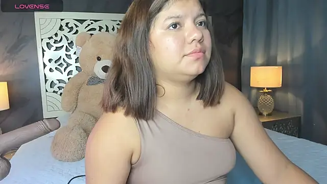 Snapshot of Amyblack__ chatting on March 2026 10:35:02 PM Amyblack online show from March 2026 10:35:02 PM