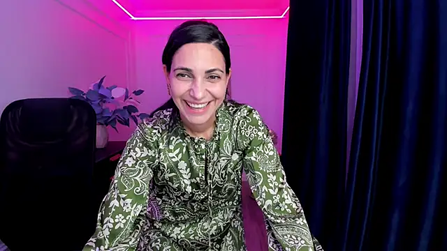 AllaYerty online show from October 2025 11:31:01 AM