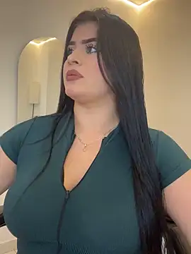 Snapshot of Kariina__69 chatting on October 2025 03:06:02 AM Kariina 69 online show from October 2025 03:06:02 AM