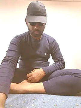 UrbanUtopia online show from February 2026 05:42:01 PM