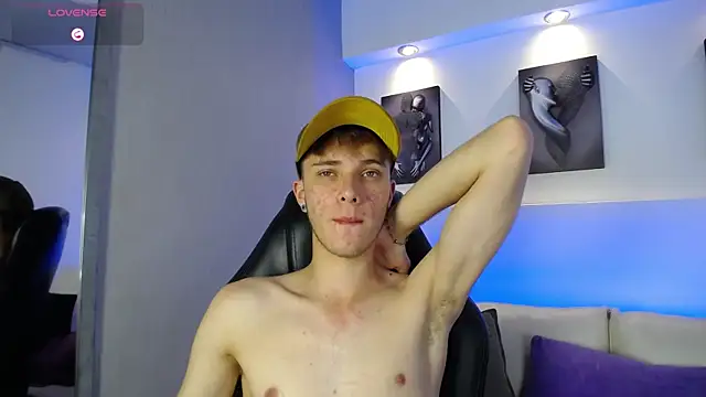 Robbin Blaze online show from December 2025 06:01:02 AM