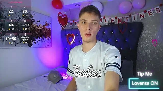 Snapshot of Robbin_Blaze chatting on February 2026 05:04:01 AM Robbin Blaze online show from February 2026 05:04:01 AM