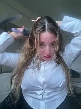 Baby  Otaku online show from February 2026 10:58:02 PM