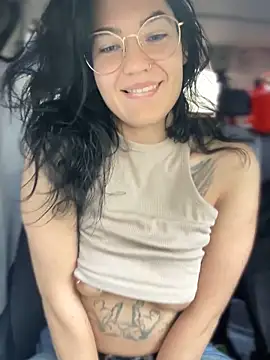 MeekyRich online show from September 2025 02:47:02 AM