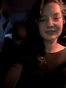 MeekyRich online show from November 2025 01:26:02 AM