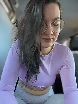 MeekyRich online show from February 2026 02:53:01 AM