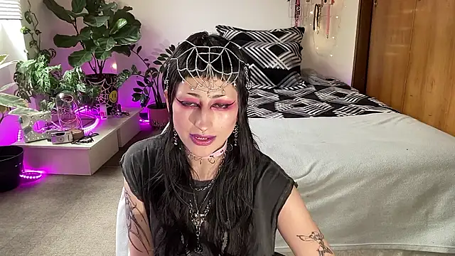 ELENA UMBRA online show from March 2026 06:32:01 PM