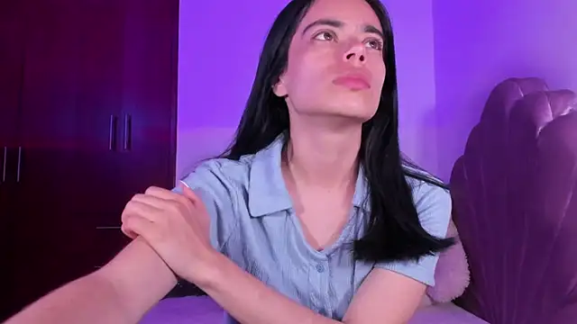 BellaSun  online show from September 2025 04:23:01 AM