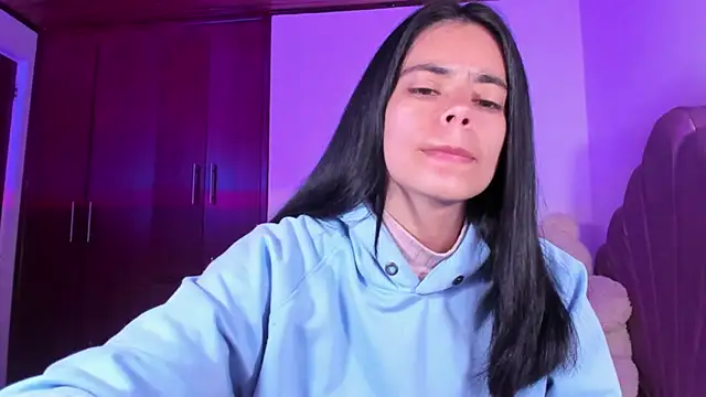 BellaSun  online show from September 2025 04:13:02 AM