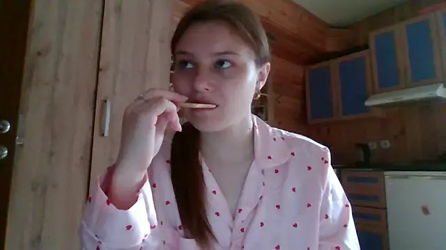 Little shygirl online show from October 2025 04:48:01 AM