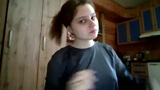 Little shygirl online show from February 2026 05:11:01 AM