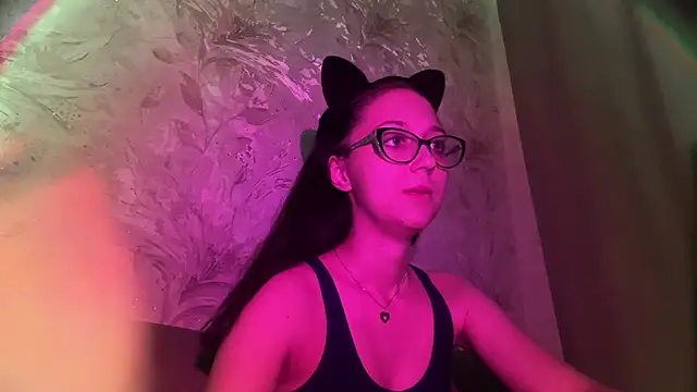 Snapshot of YourTemptation_ chatting on December 2025 05:41:02 PM YourTemptation online show from December 2025 05:41:02 PM