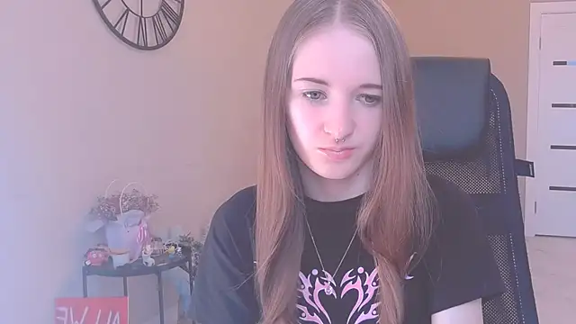 KateKayer online show from September 2025 08:48:01 AM