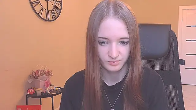 KateKayer online show from September 2025 10:42:02 AM