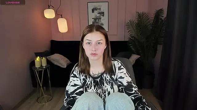 TinaBump online show from March 2025 07:09:02 AM