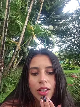 Lunaluxe1001 online show from November 2025 01:11:02 PM