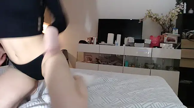 LittlexPussy online show from March 2025 05:56:02 PM