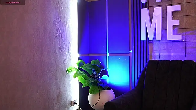 Susan wall online show from October 2025 12:27:01 PM