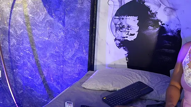 Susan wall online show from February 2026 01:11:01 PM