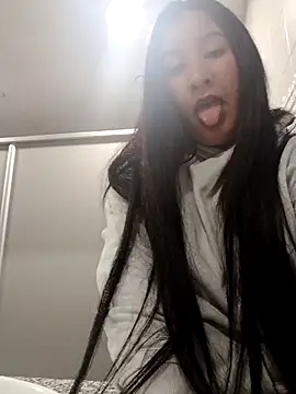 hotCOUPLEPETRA online show from May 2026 10:45:01 AM