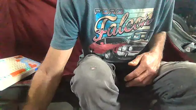 Lovyourpuss online show from January 2026 07:56:02 PM