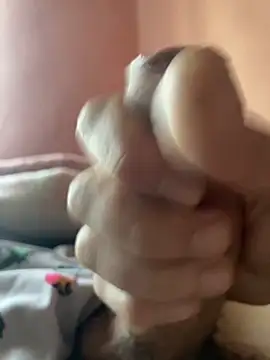 Snapshot of UncoolCaesium chatting on October 2025 01:11:01 PM UncoolCaesium online show from October 2025 01:11:01 PM