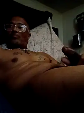 Snapshot of badboy2u2025 chatting on February 2026 03:51:02 AM badboy2u2025 online show from February 2026 03:51:02 AM