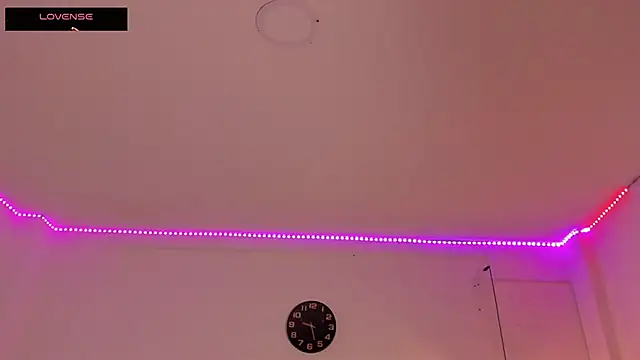 Snapshot of Santy_Stump chatting on October 2025 10:37:01 PM Santy Stump online show from October 2025 10:37:01 PM