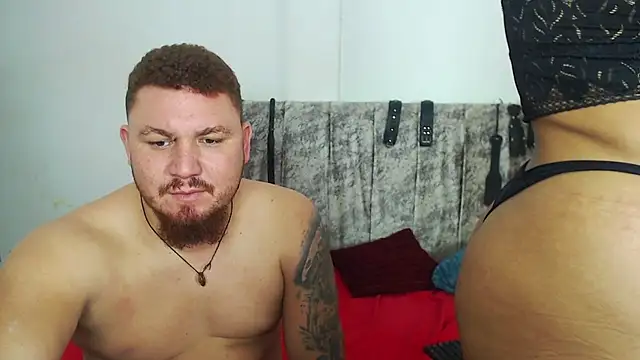 VelaAndEdwar online show from November 2025 04:13:02 AM