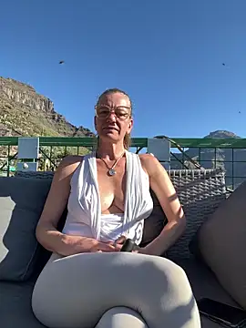 LucyLingerie78 online show from April 2026 08:39:02 AM