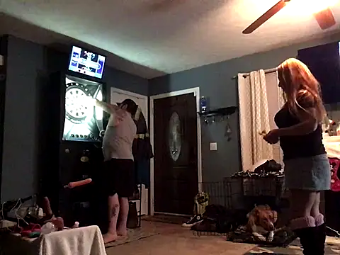 Snapshot of weready79 chatting on December 2025 07:47:02 AM weready79 online show from December 2025 07:47:02 AM