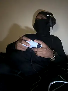 Snapshot of El_matatan_XD123 chatting on December 2025 06:08:02 AM El matatan XD123 online show from December 2025 06:08:02 AM