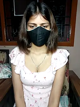 Isha Sax online show from October 2025 07:25:01 PM