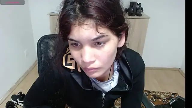 Snapshot of MalloryMyers chatting on November 2025 08:29:01 PM MalloryMyers online show from November 2025 08:29:01 PM