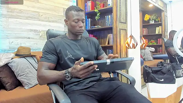 MarcusBlack  online show from November 2025 11:44:01 AM