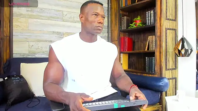 MarcusBlack  online show from April 2026 02:45:02 PM
