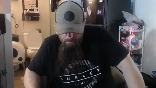 Snapshot of Thumper_ss chatting on October 2025 12:34:02 PM Thumper ss online show from October 2025 12:34:02 PM