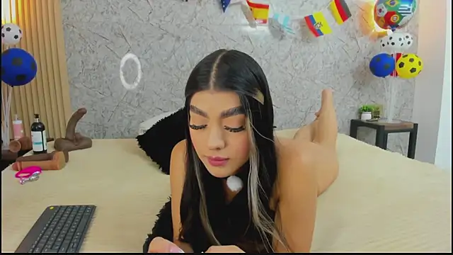 Antonella west online show from June 2026 09:17:01 PM