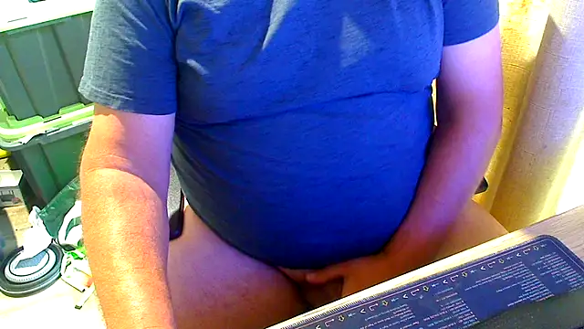 Snapshot of latexsub75 chatting on March 2026 09:52:02 PM latexsub75 online show from March 2026 09:52:02 PM