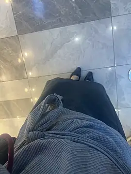 xiaoyuan01 online show from November 2025 02:57:02 AM