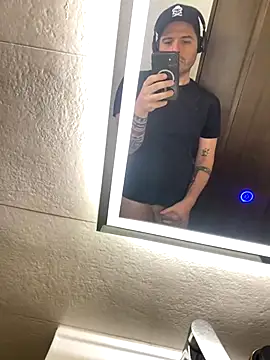 uto857 online show from December 2025 05:51:02 PM